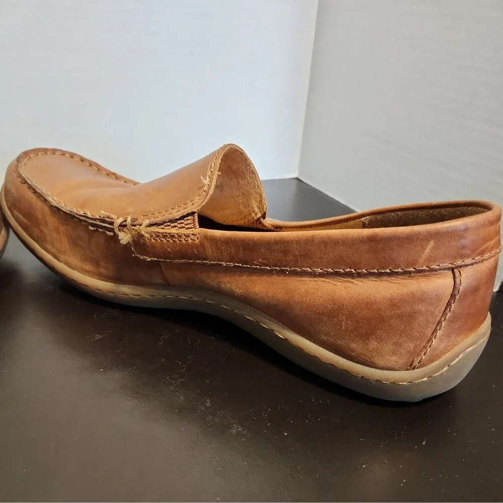 Born Men’s Allan Slip On Moc Toe Loafers Size 9.5 Leather Classic
